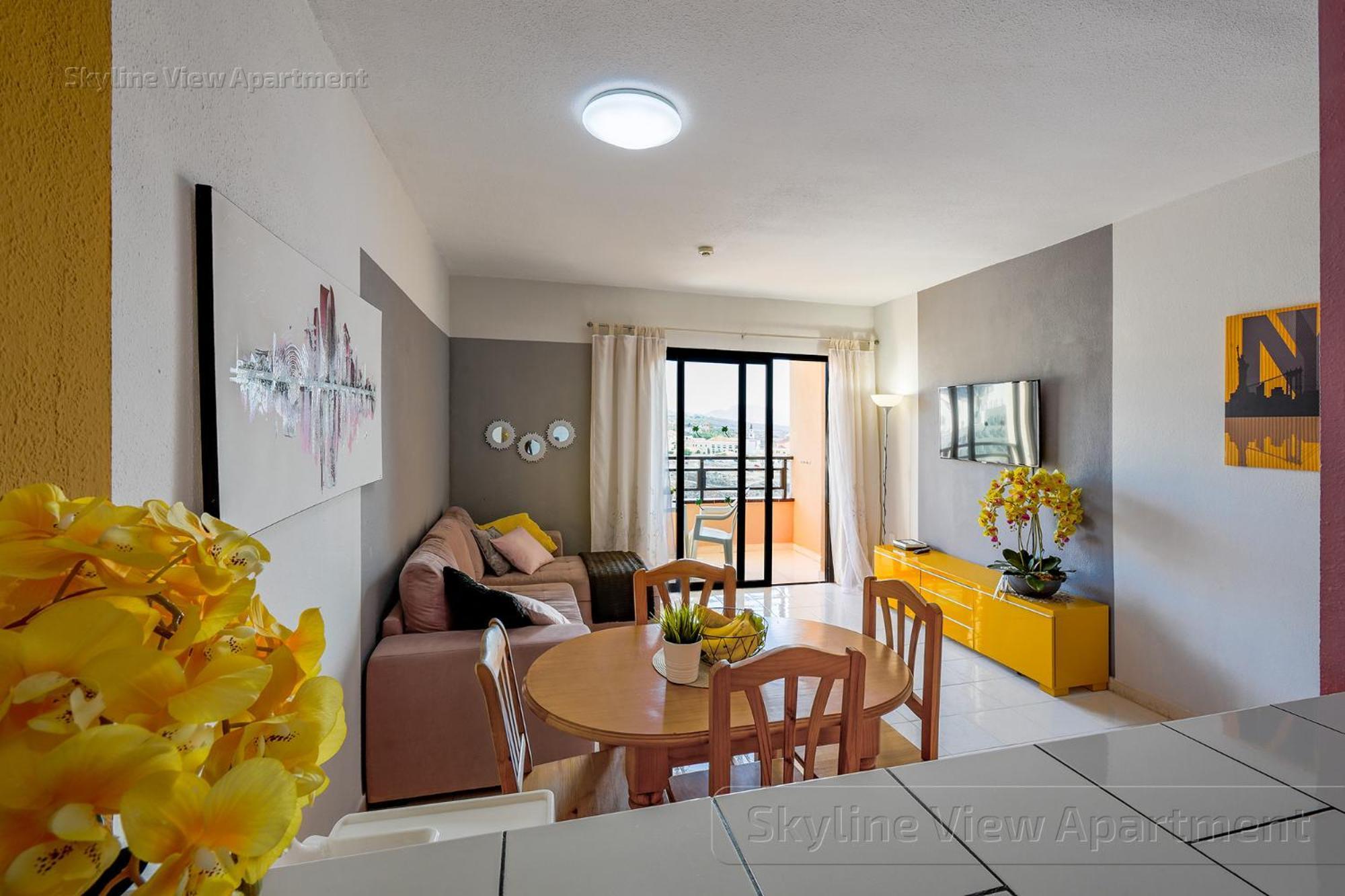 Skyline View Apartment - Free Private Parking Including & Guest Bonus 아데제 외부 사진